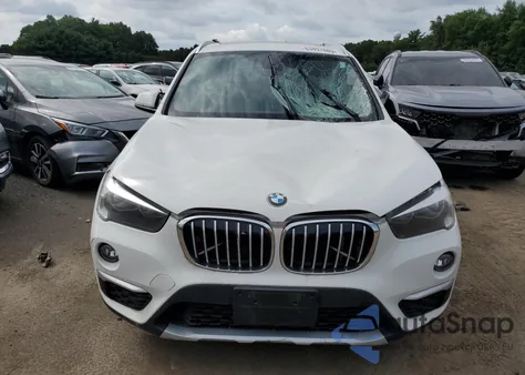 2018 BMW X1 xDrive28I z USA, uszkodzony, nr VIN WBXHT3C39J5F91943